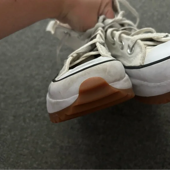 Converse Run Star Hike Lugged Hi Top in Cream, Black, & Gum Women’s Size 7 - Picture 12 of 16